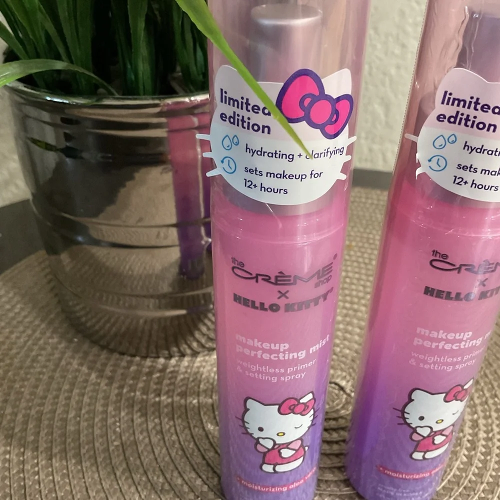 THE CRÈME SHOP X Hello Kitty(Purple) Makeup Perfecting Mist